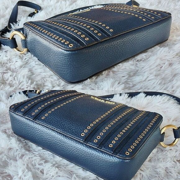 Michael Kors Navy Blue Jet Set Studded Shoulder Bag - Picture 5 of 11